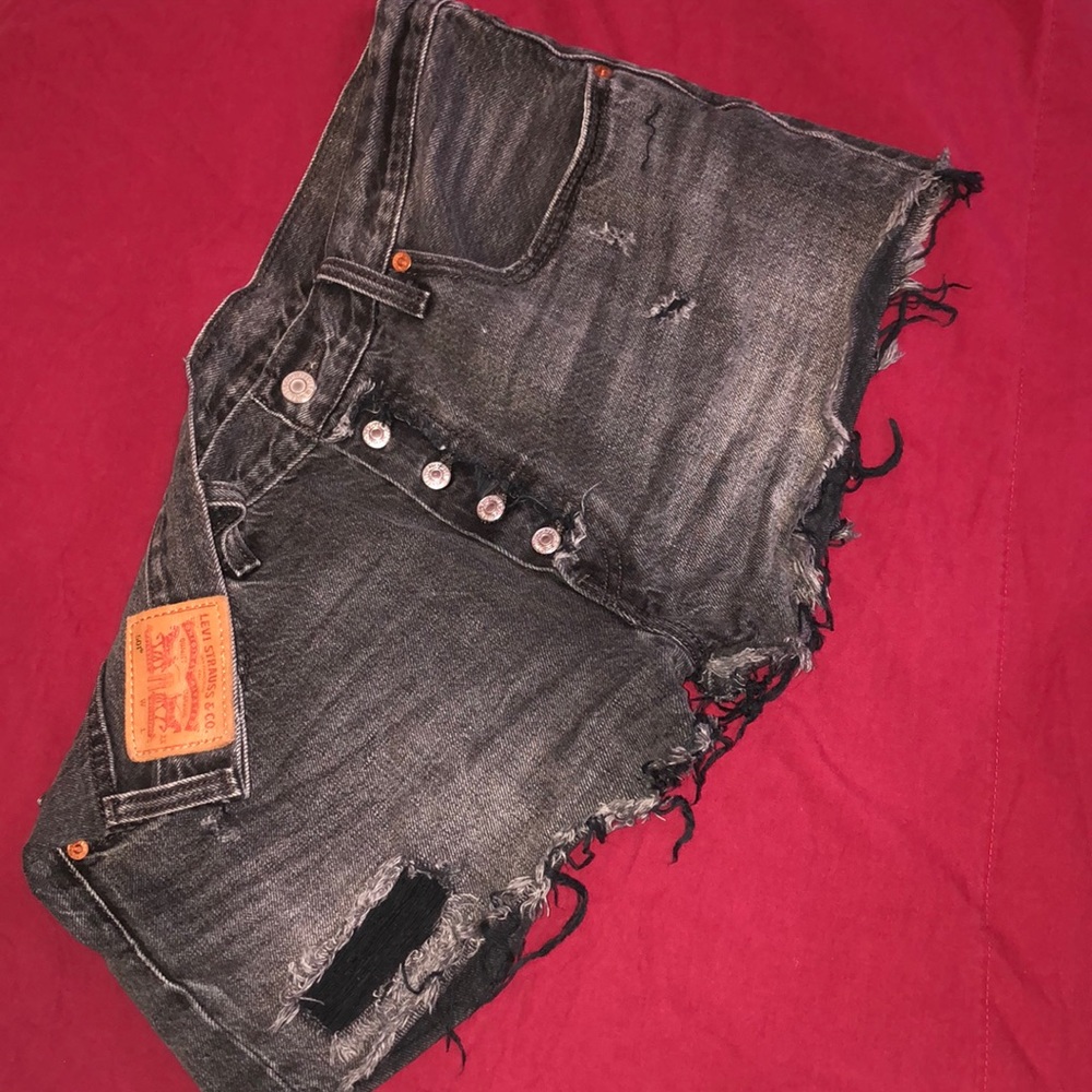 Levi’s 501 Original Cutoff Button-fly Short